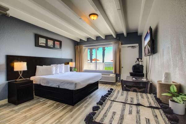 King Bed